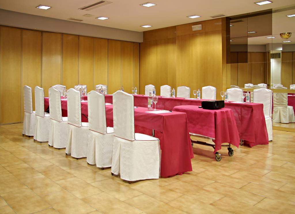 B&B Hotel Zaragoza Royal Екстериор снимка