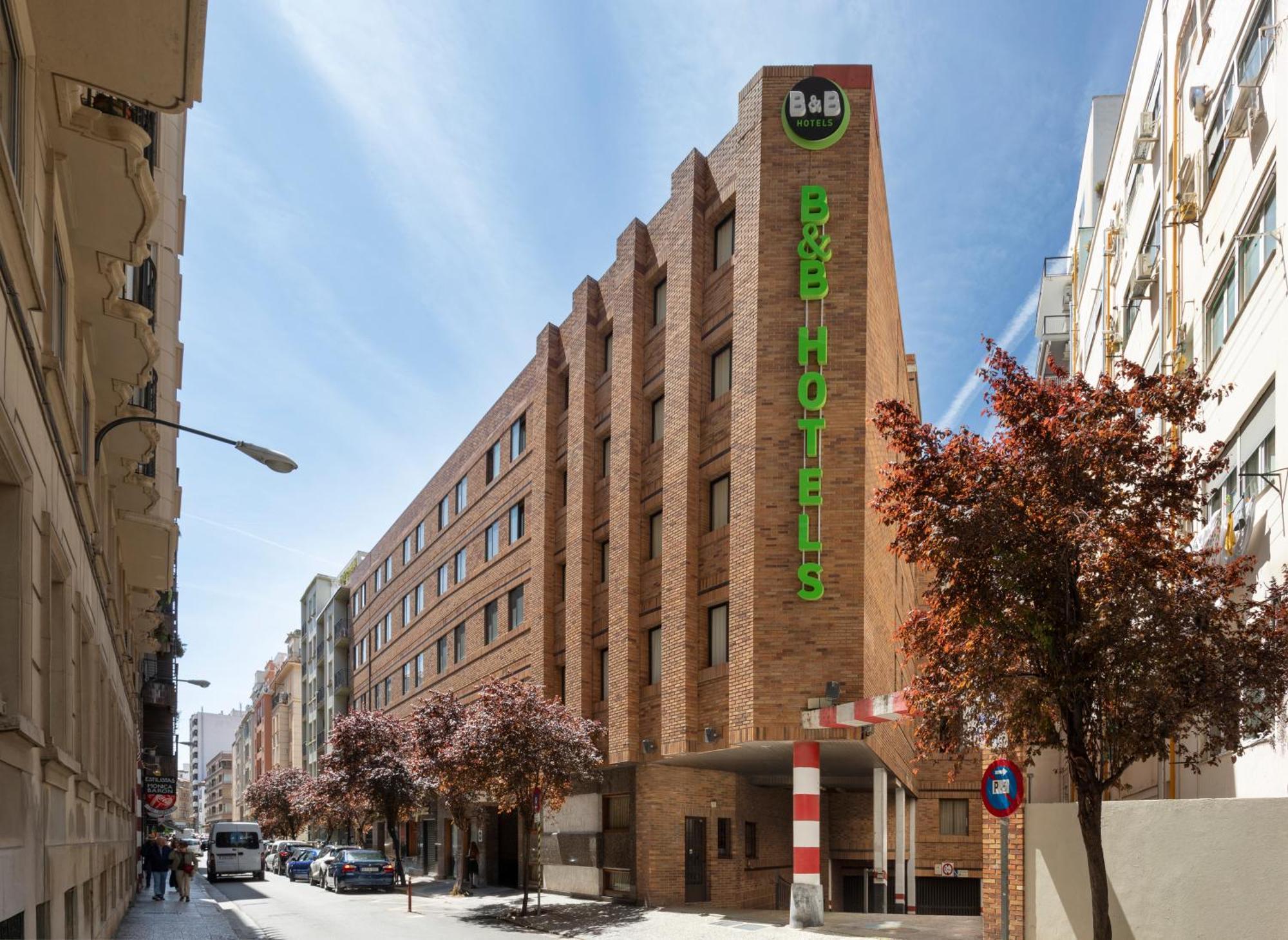 B&B Hotel Zaragoza Royal Екстериор снимка