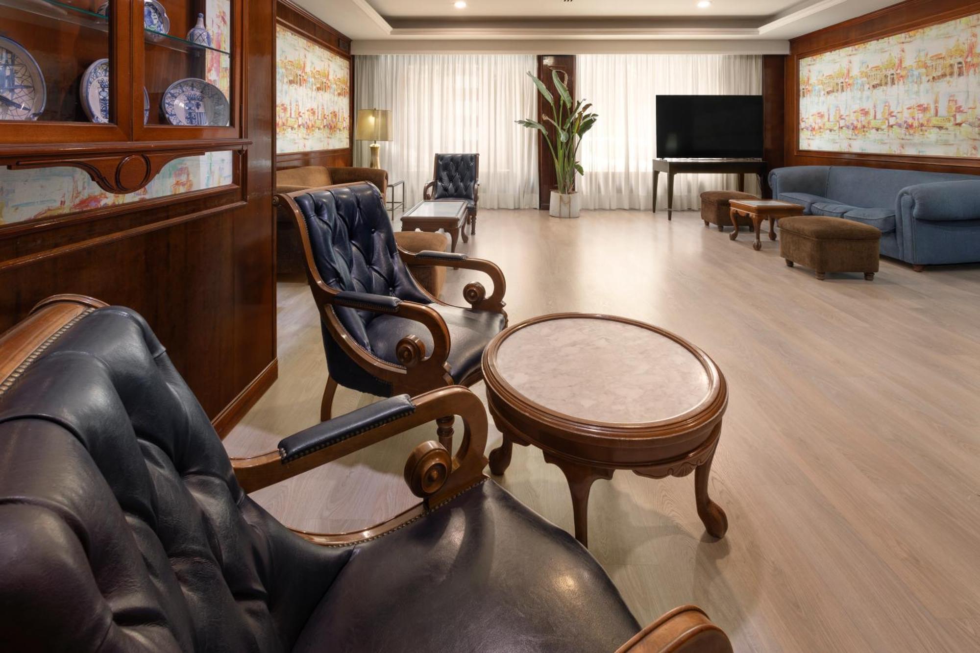 B&B Hotel Zaragoza Royal Екстериор снимка