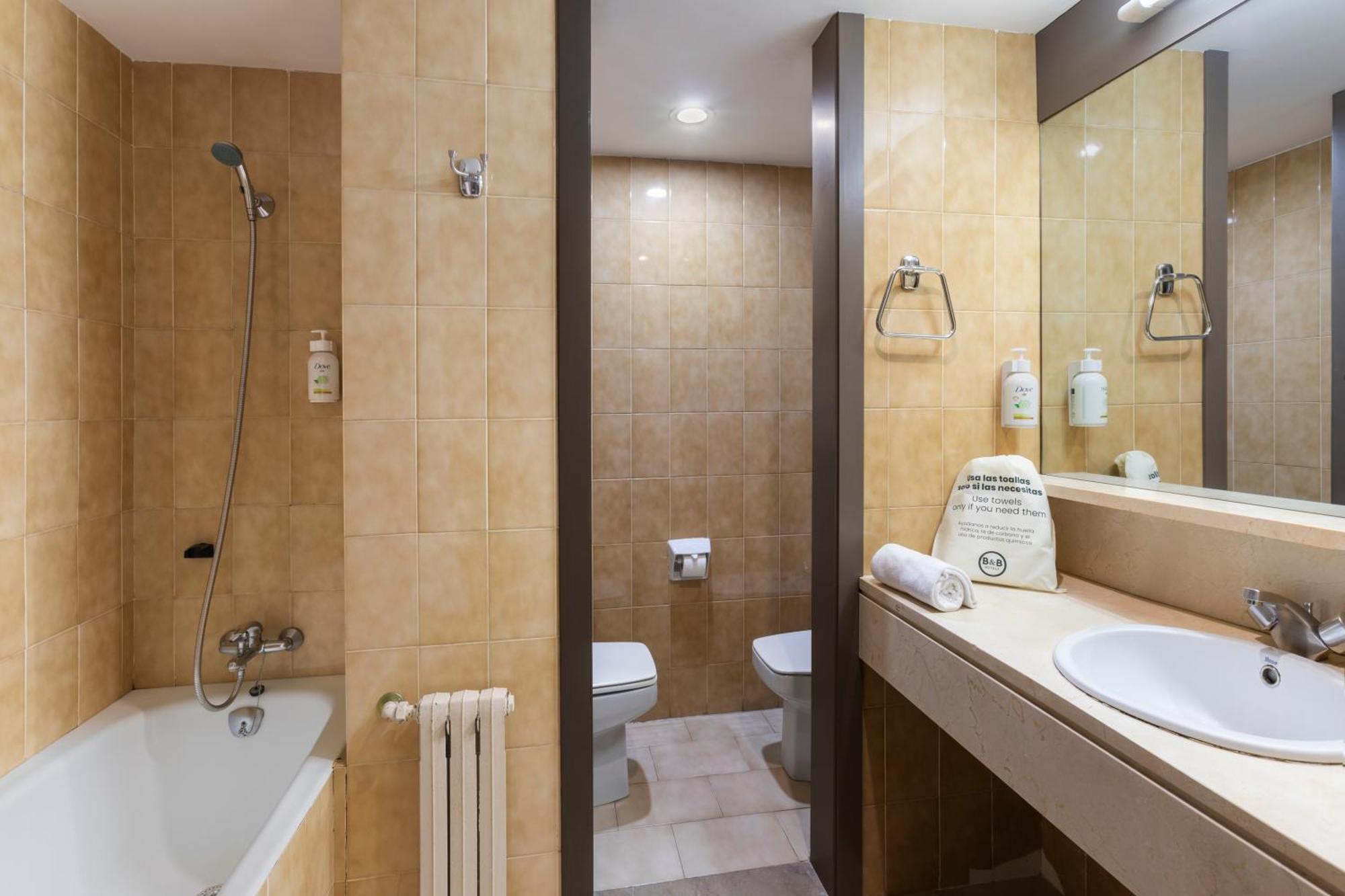 B&B Hotel Zaragoza Royal Екстериор снимка
