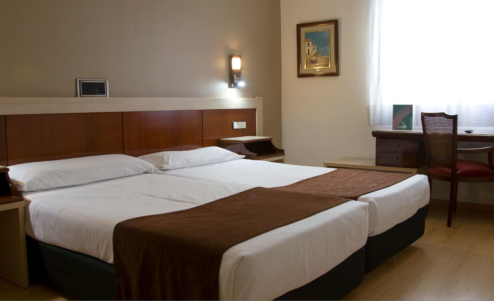 B&B Hotel Zaragoza Royal Екстериор снимка
