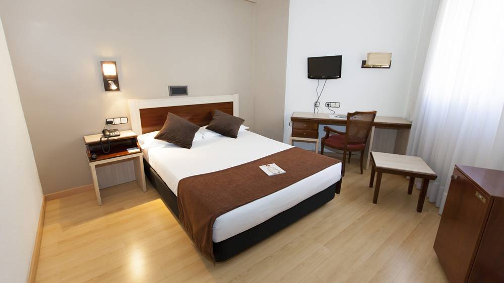 B&B Hotel Zaragoza Royal Екстериор снимка